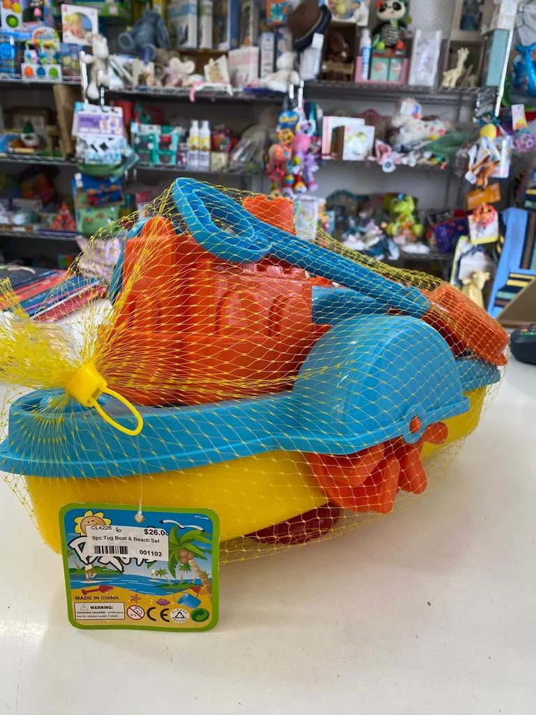 8-teiliges Schlepperboot und Strand-Set