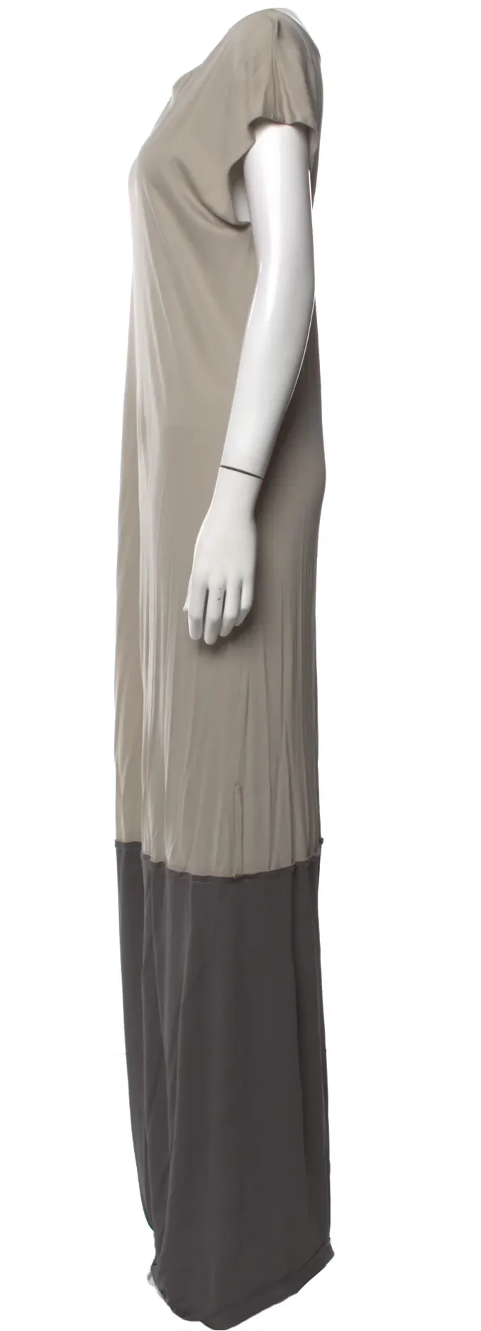 Alberta Ferretti Italien. Unifarbenes Colorblock Langkleid mit Rundhalsausschnitt