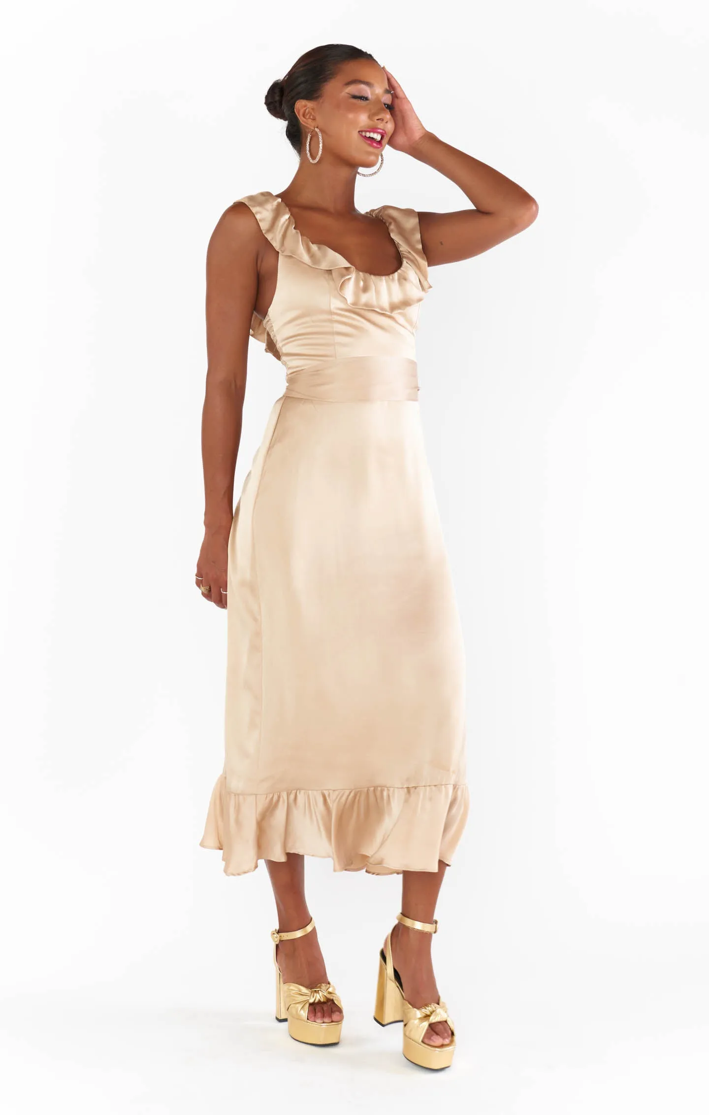 Alexis Midi-Kleid ~ Champagner Luxus-Satin