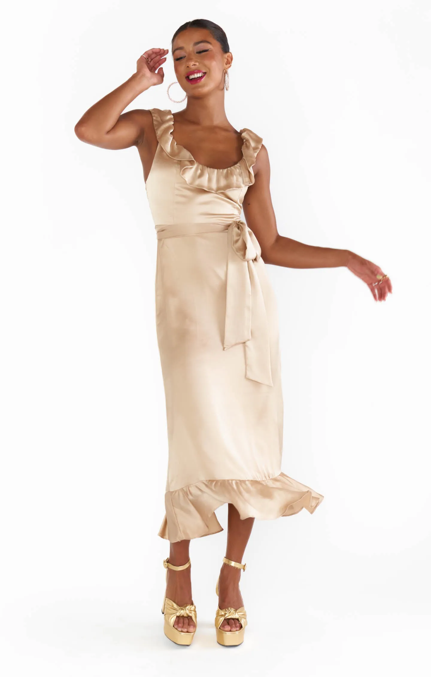 Alexis Midi-Kleid ~ Champagner Luxus-Satin