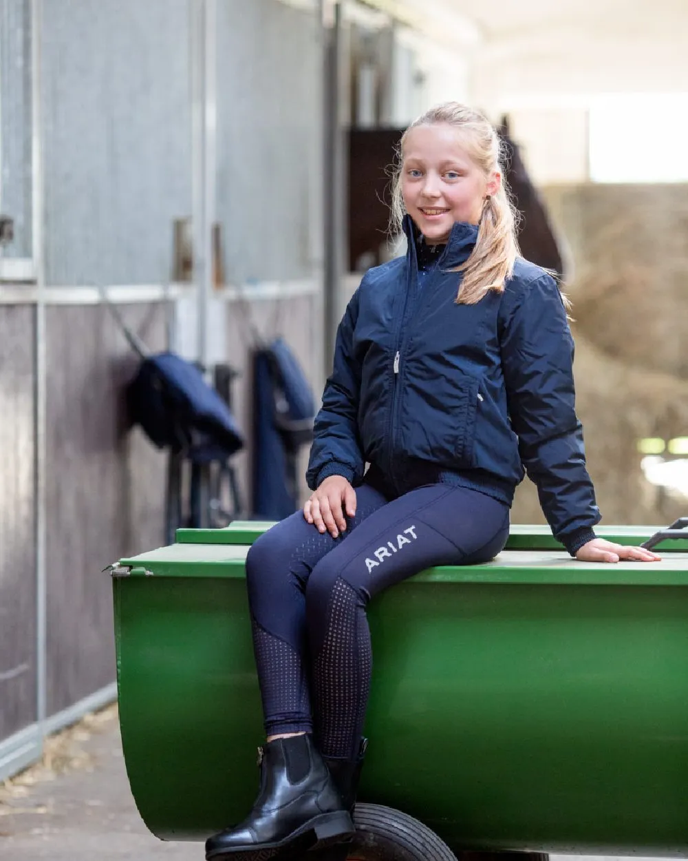 Ariat Kinder Stable Isolierte Jacke Ariat Kleidung