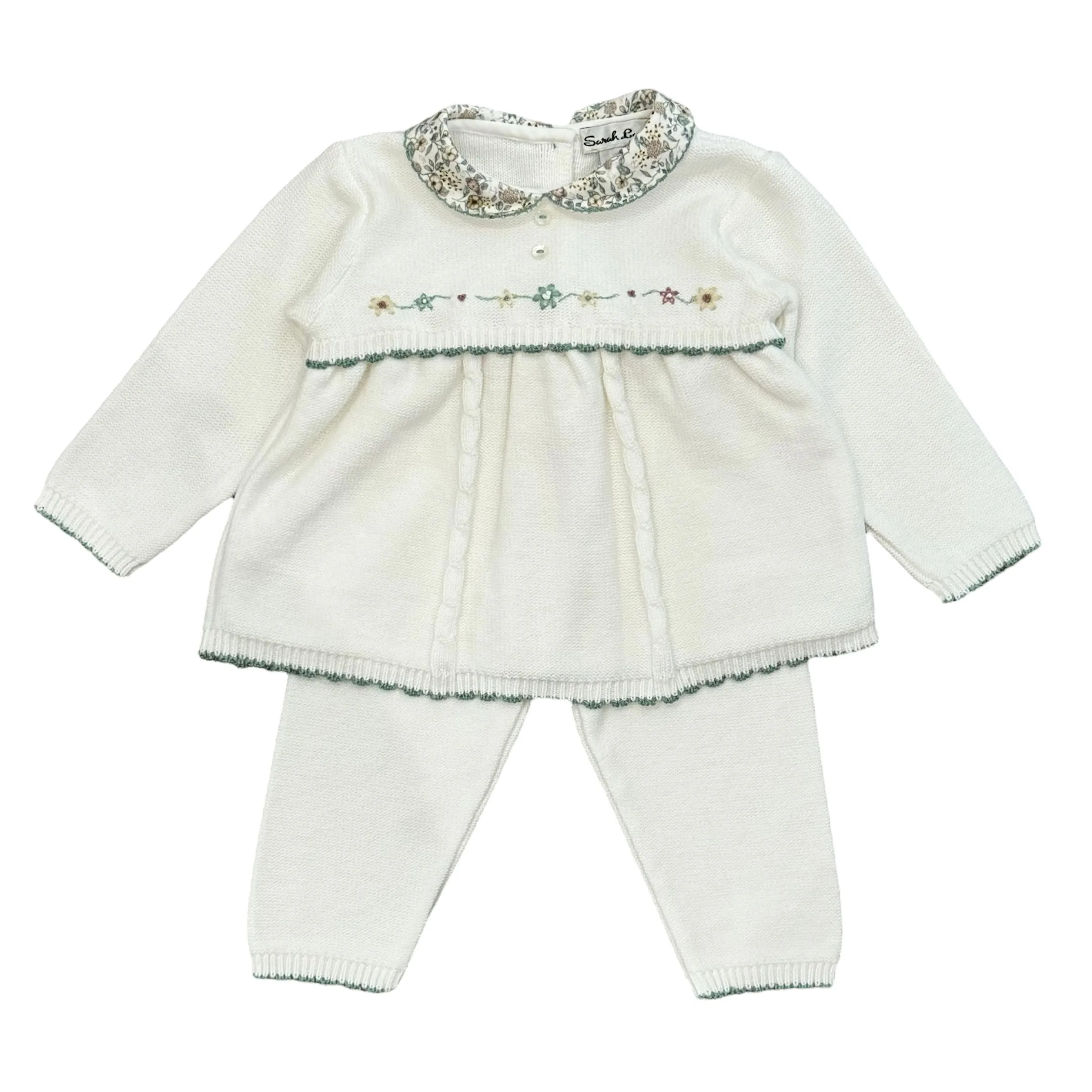 Cremefarbenes Strick-Set für Baby-Mädchen