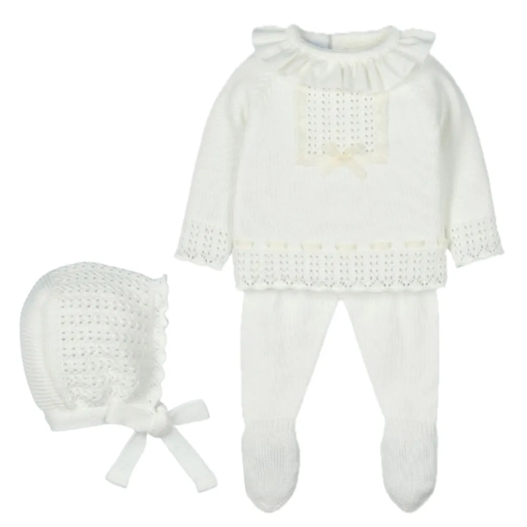 Cremefarbenes Strick-Set für Baby-Mädchen