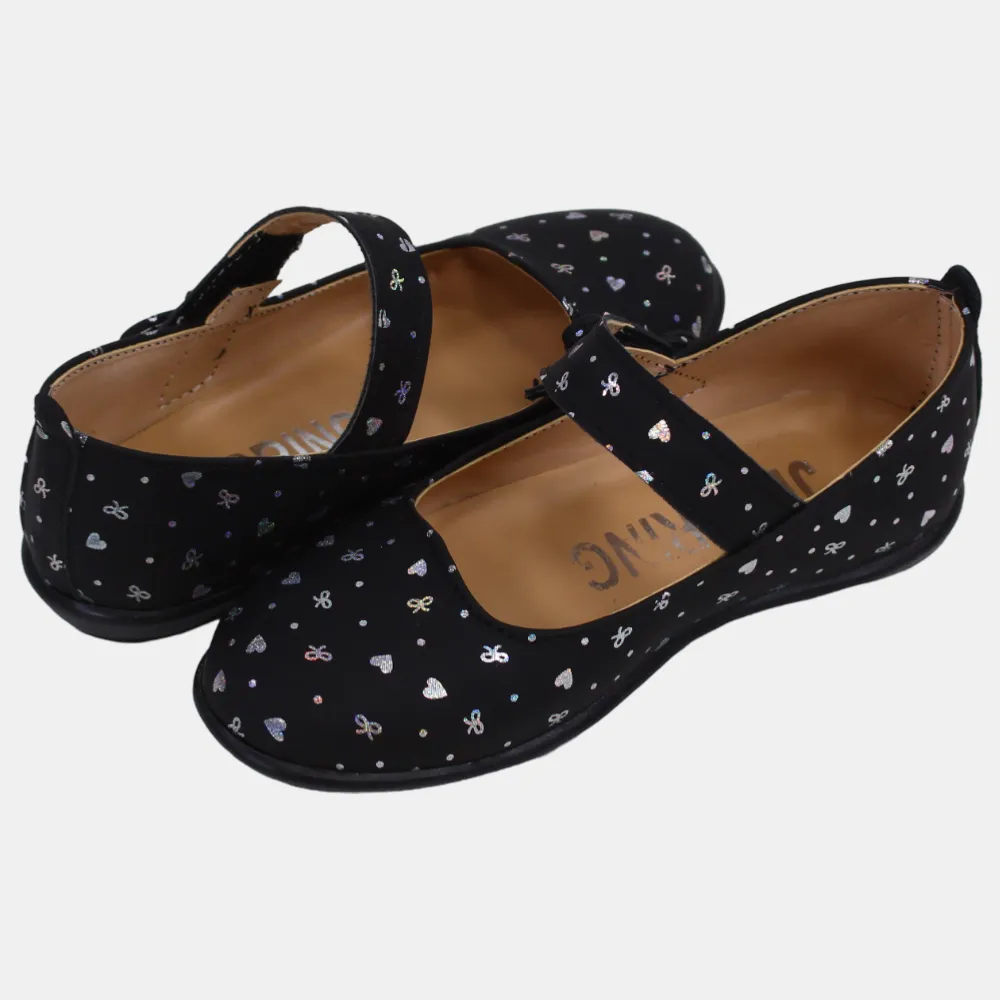 Babymädchen Lederschuhe – Schwarz mit Herz-Details