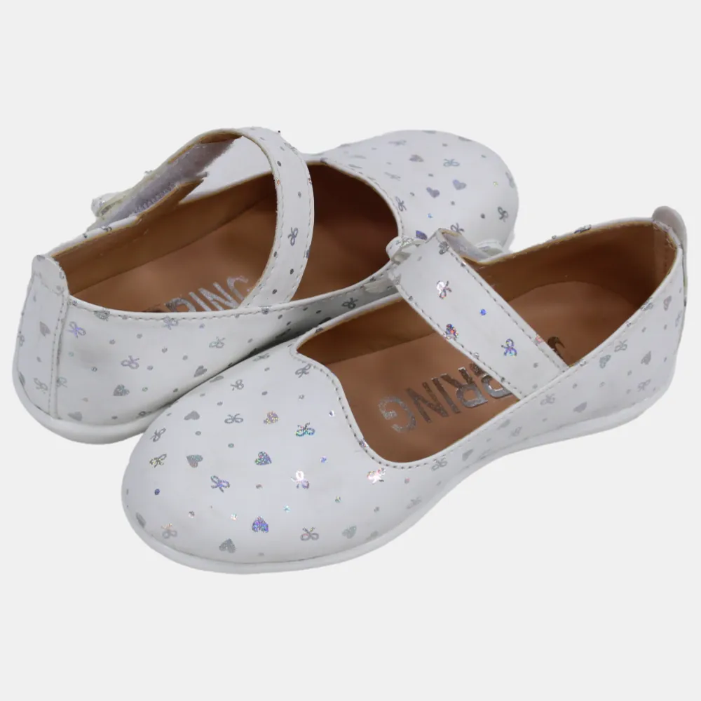 Baby-Mädchen Lederschuhe – Weiß mit Herz-Details