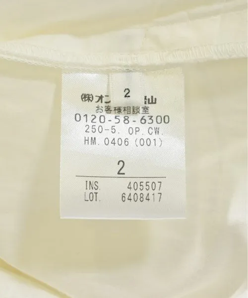 BEIGE, Kleider