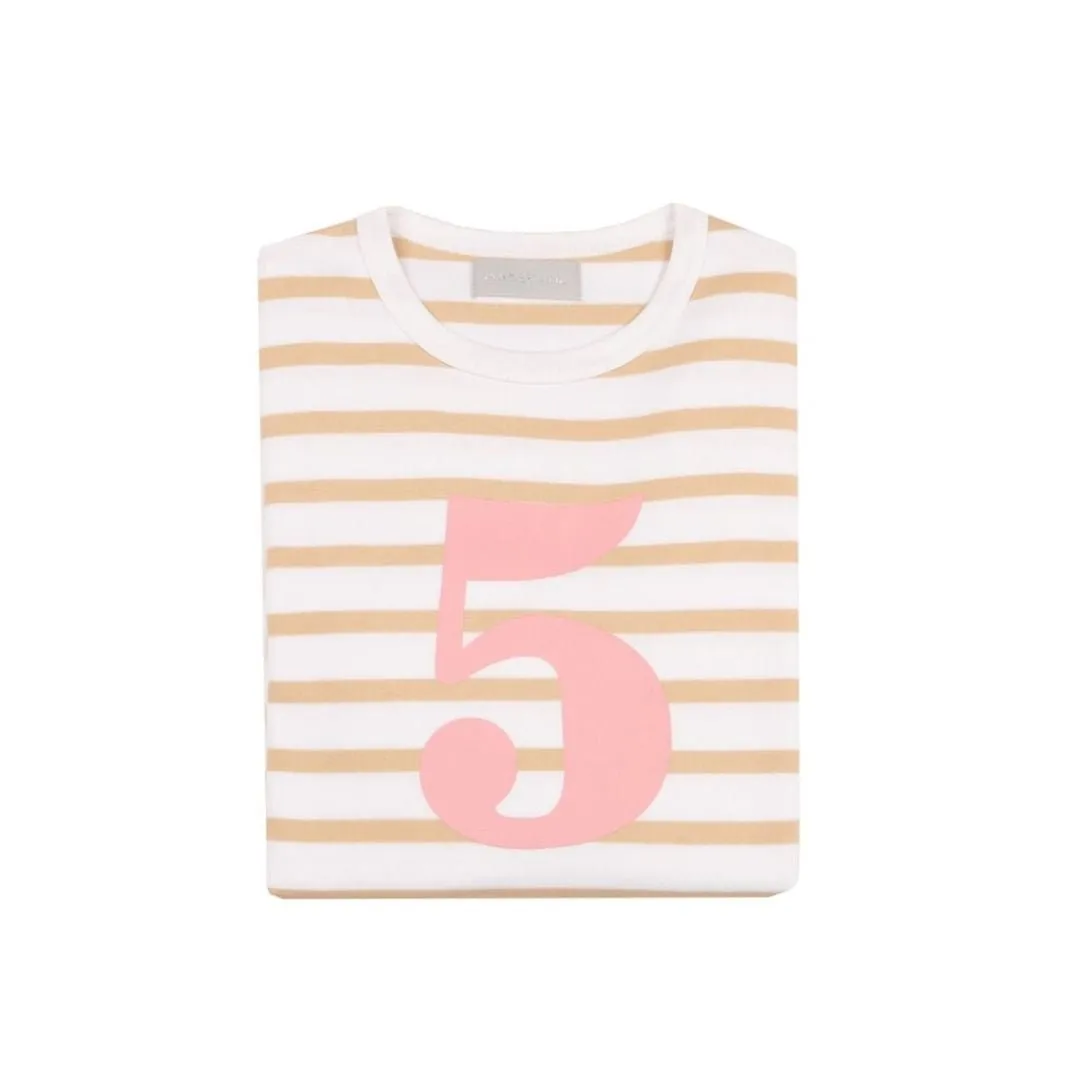 Bob & Blossom: Keks & Weißer Bretonischer Gestreifter Pink Nr. 5 T-Shirt