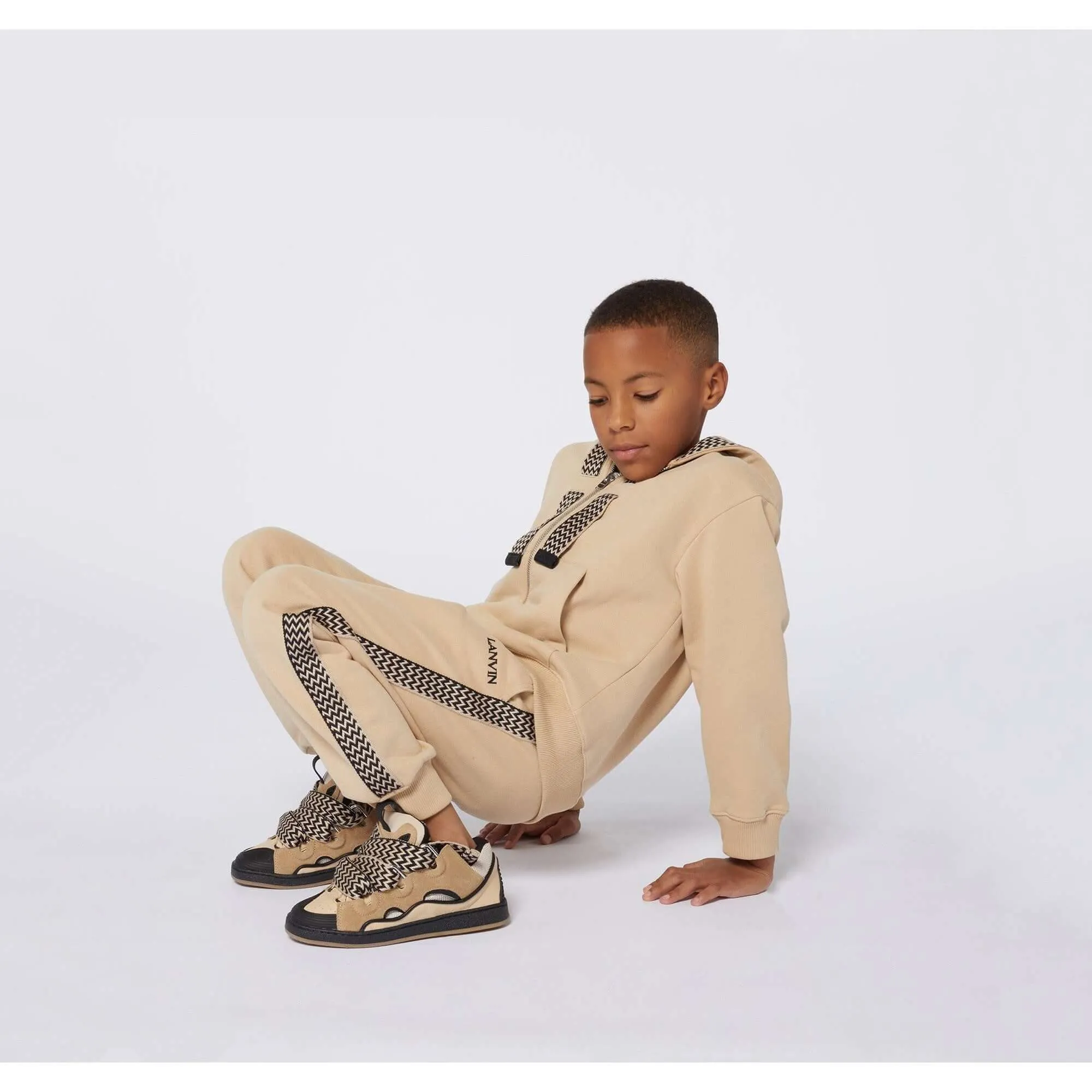 Jungen Beige Curb Logo Jogginghosen