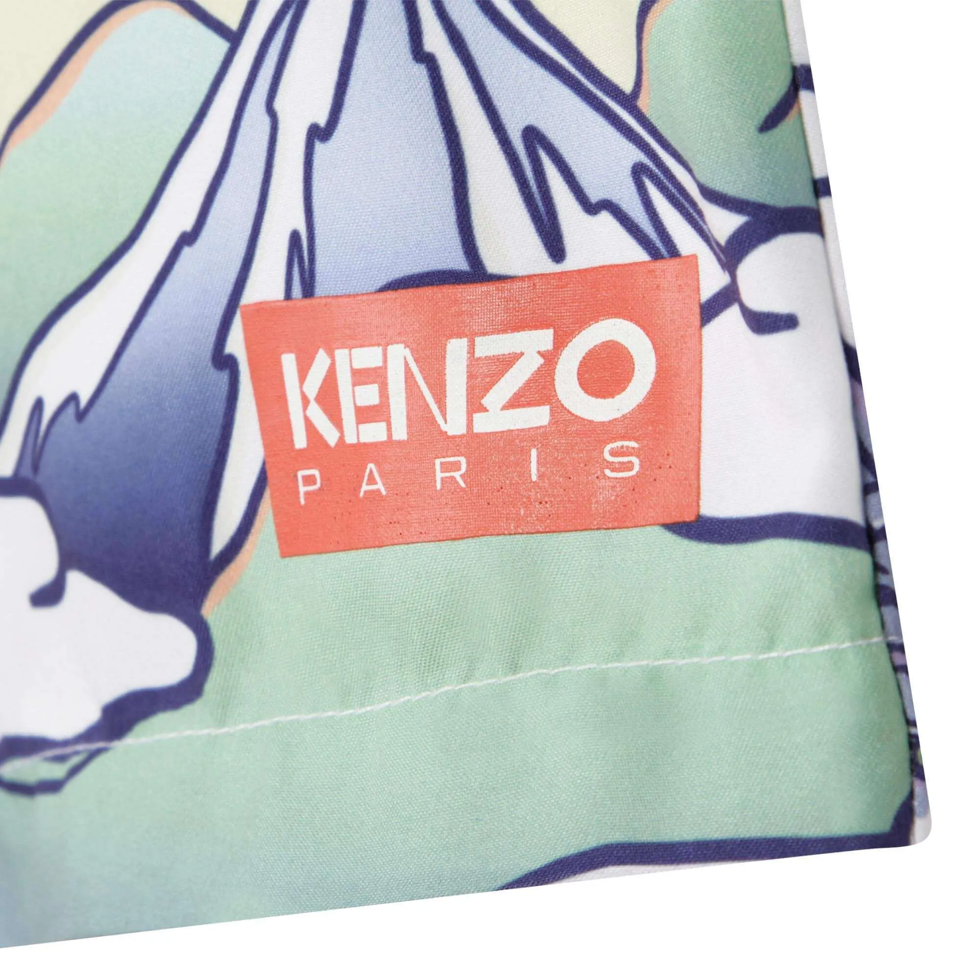 Jungen Badehorts mit blau-weißem Tiger-Logo