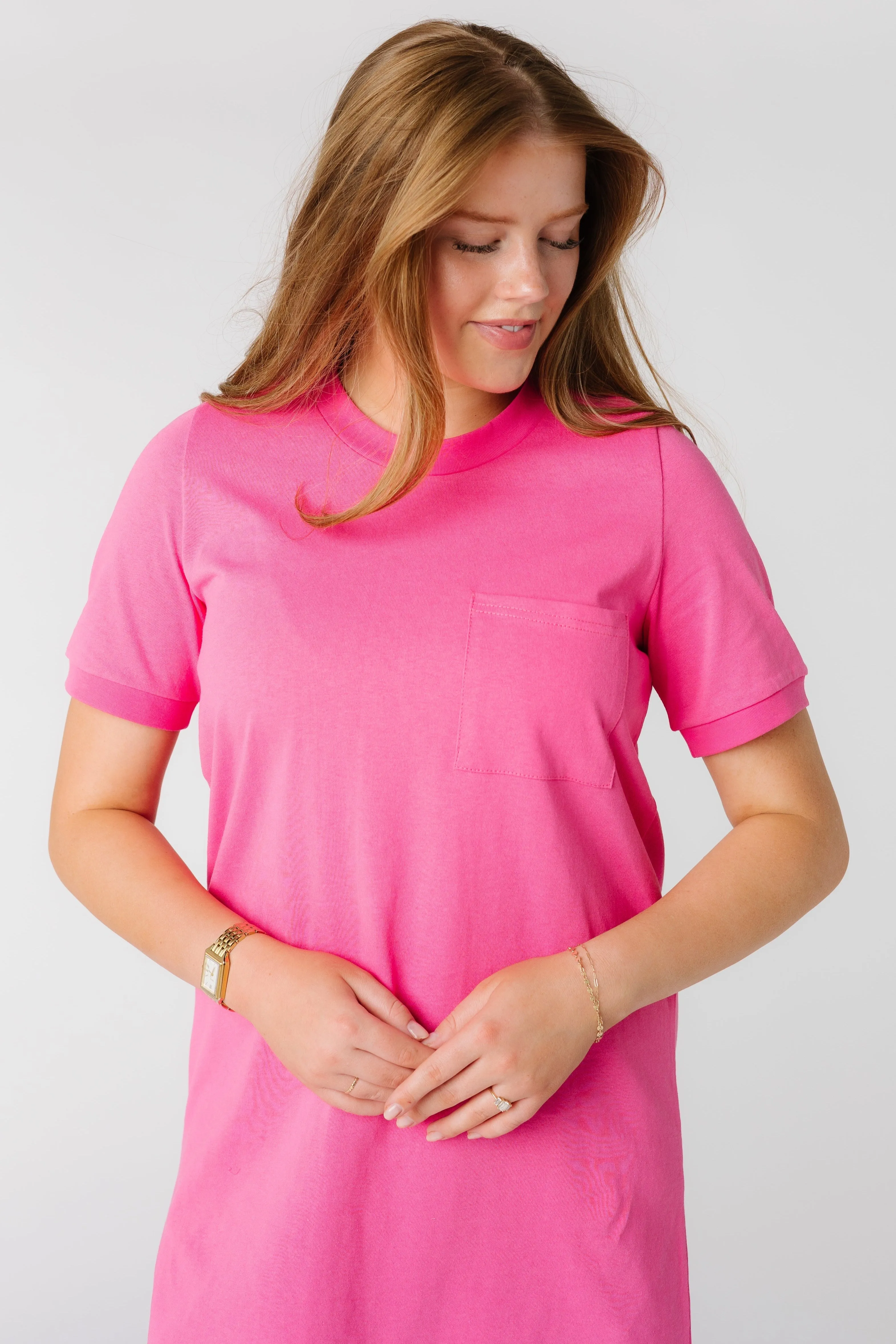 Brass & Roe Spaziergang T-Shirt-Kleid