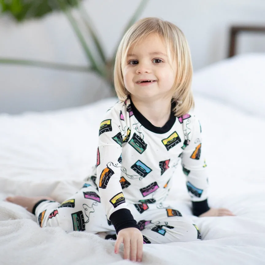 Bright Cassettes Bamboo 2-teiliger Pyjama von Peregrine Kidswear