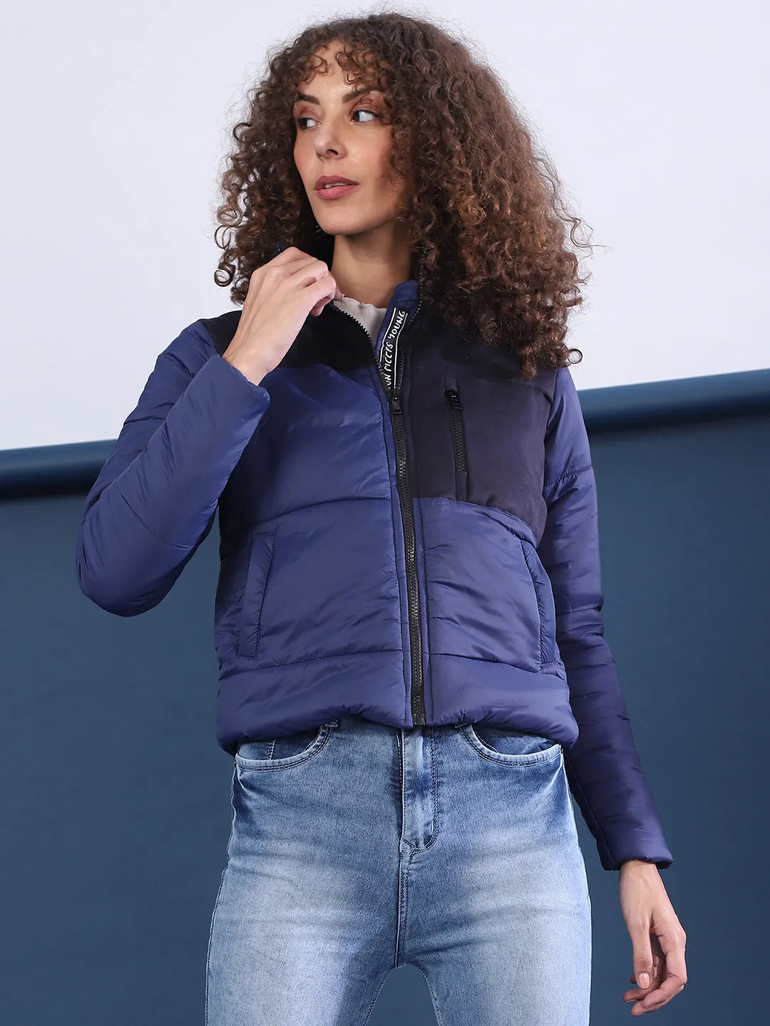 Campus Sutra Damen Colorblock Stilvolles Casual Bomberjacke