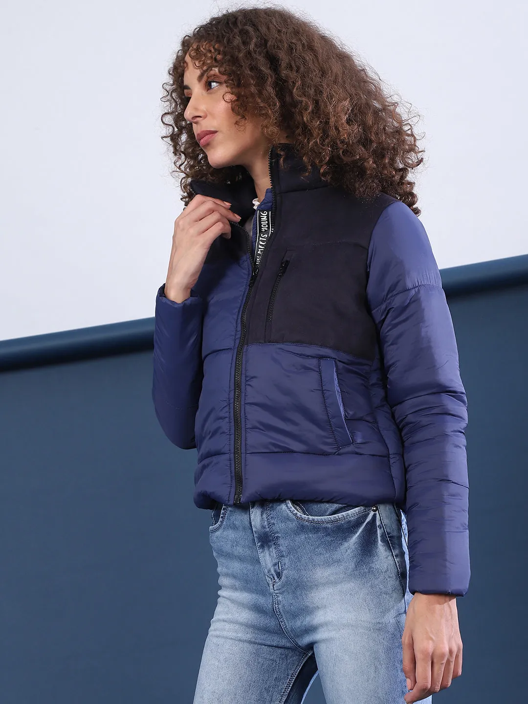 Campus Sutra Damen Colorblock Stilvolles Casual Bomberjacke