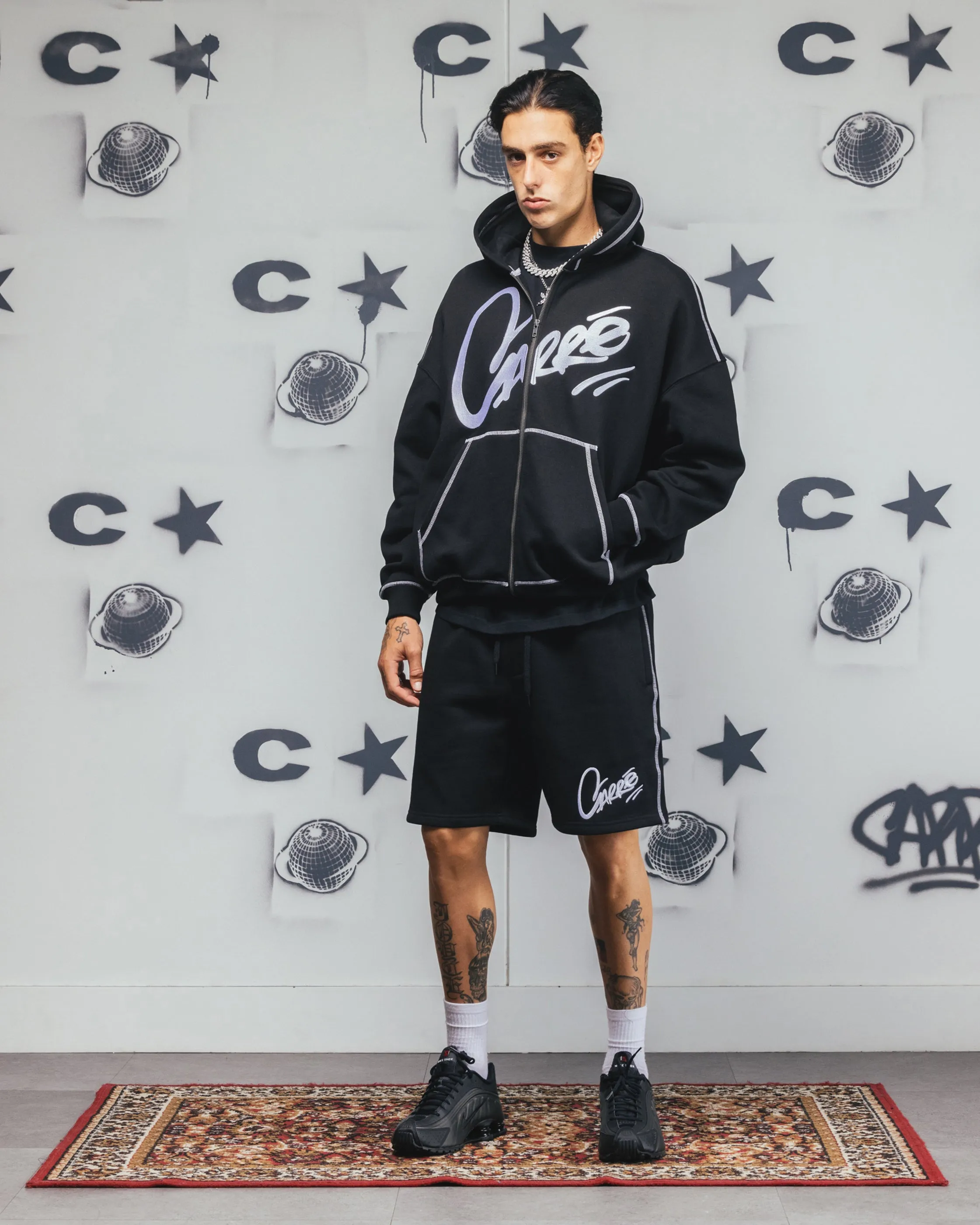 Carre Corrupt Hoodie Schwarz
