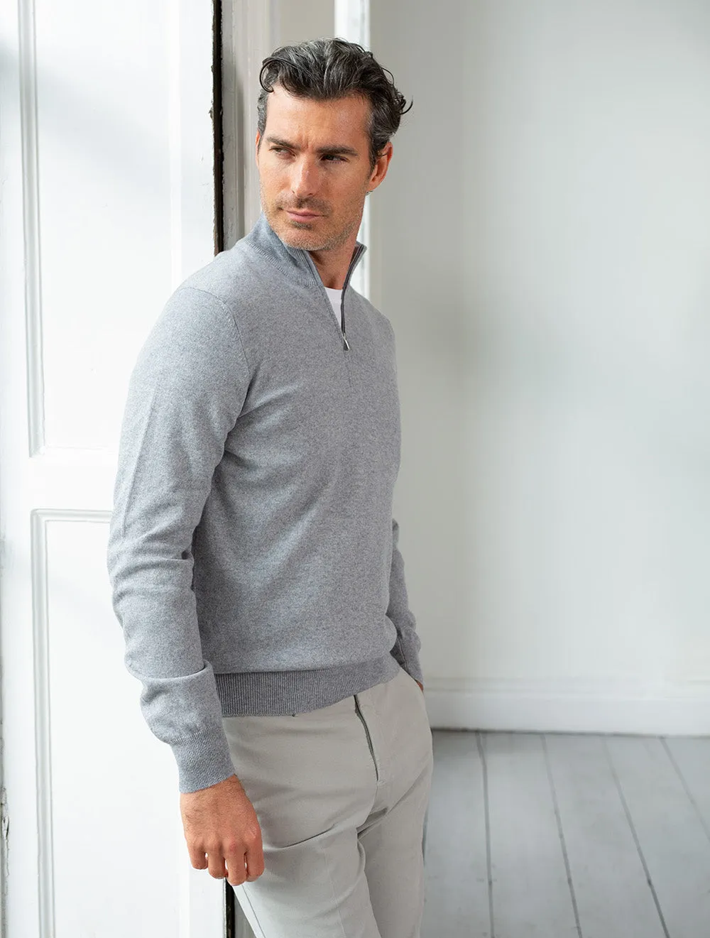 Kaschmir-Mockneck in Grau