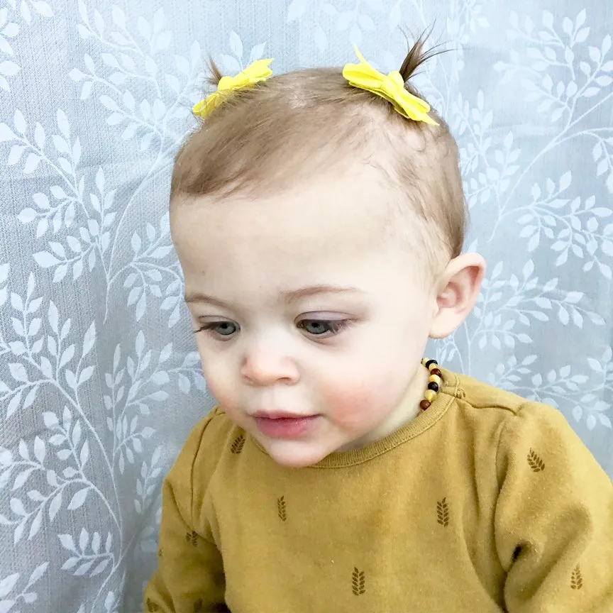 Chelsea Satin-Schleifen auf Druckknopfclips, Set mit 5 Stück - Ostereiersuche von Baby Wisp