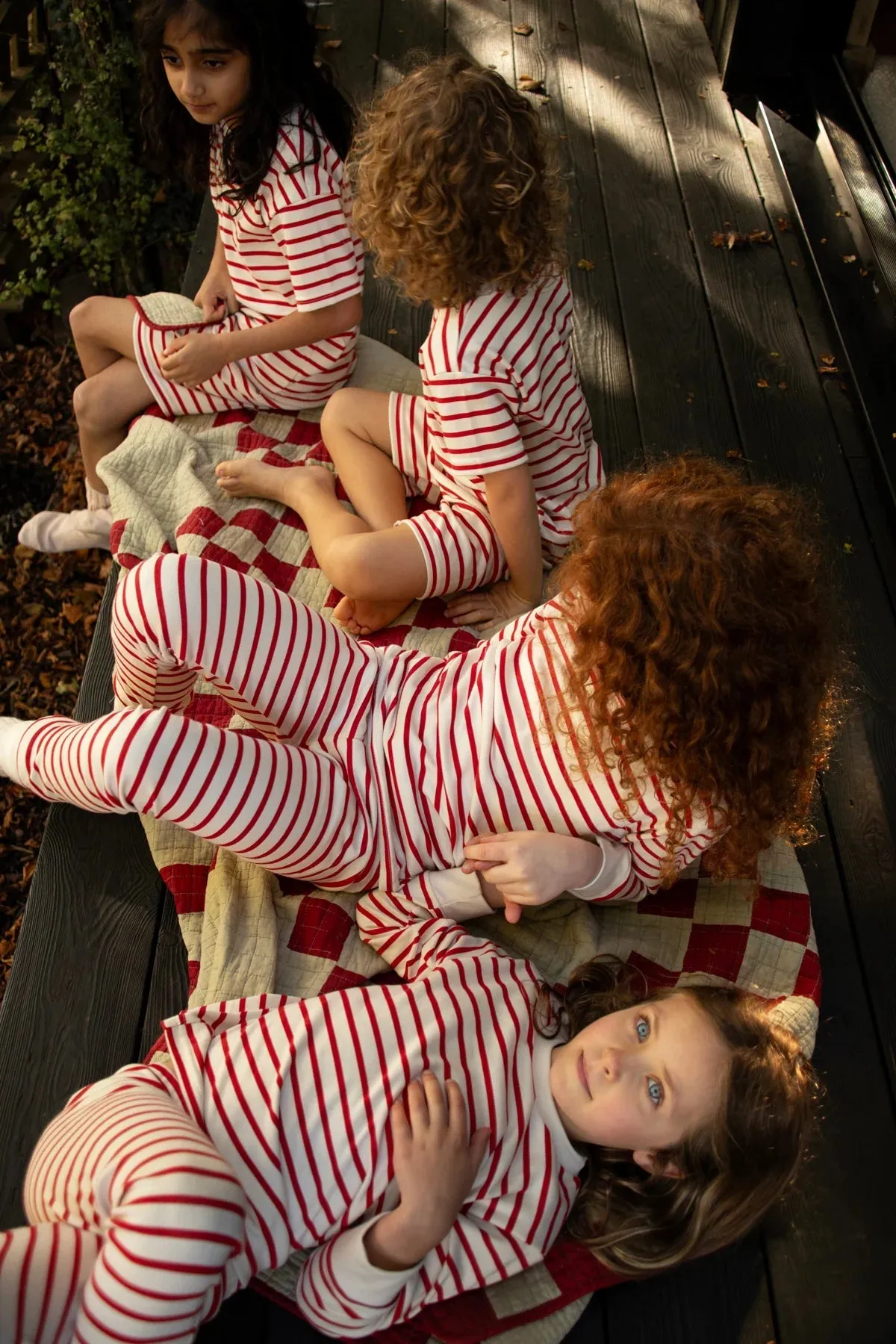 Weihnachts-Kinder-Klassiker-Set - Rot & Haferfarbene Breton-Streifen