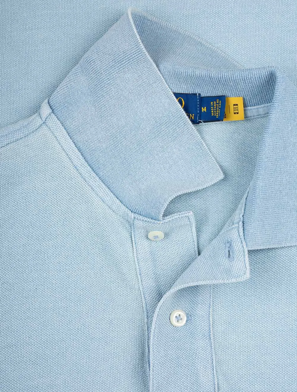 Klassisch geschnittenes Polo in hellem Indigo