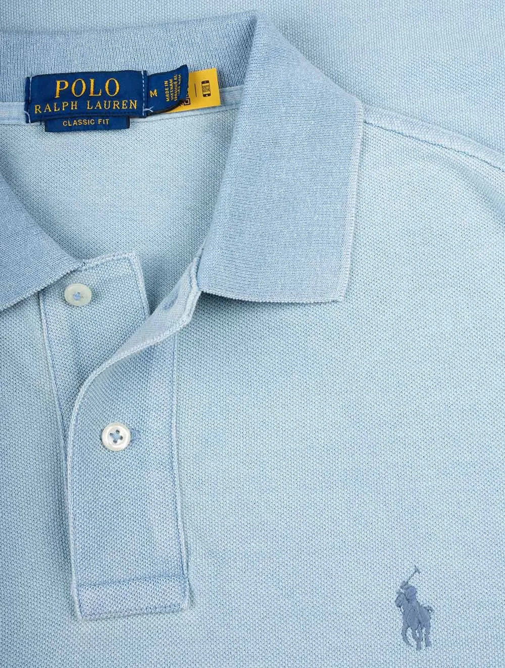 Klassisch geschnittenes Polo in hellem Indigo