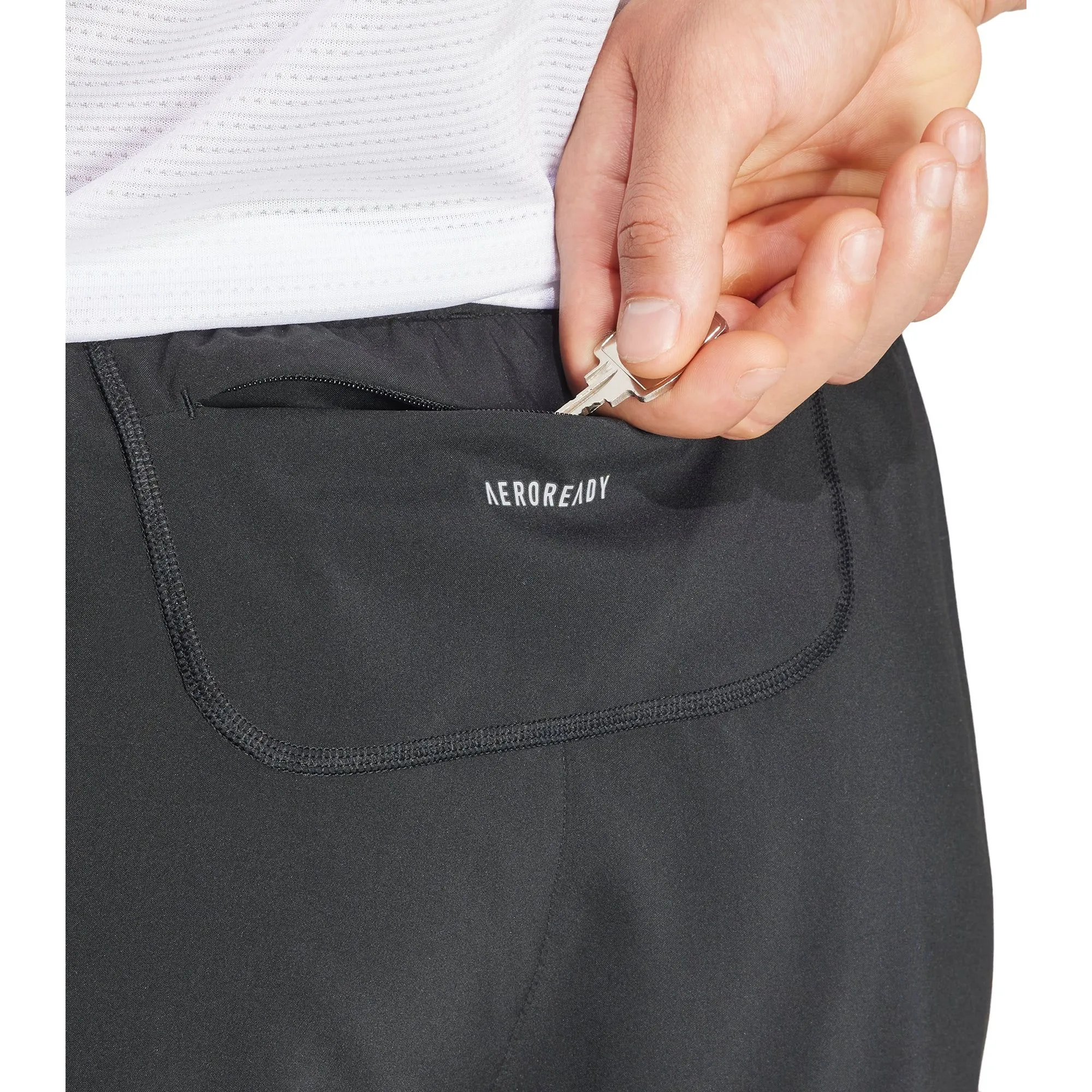 Bekleidung Adidas Herren adidas Own The Run 5 Zoll Herren Laufshorts - Schwarz