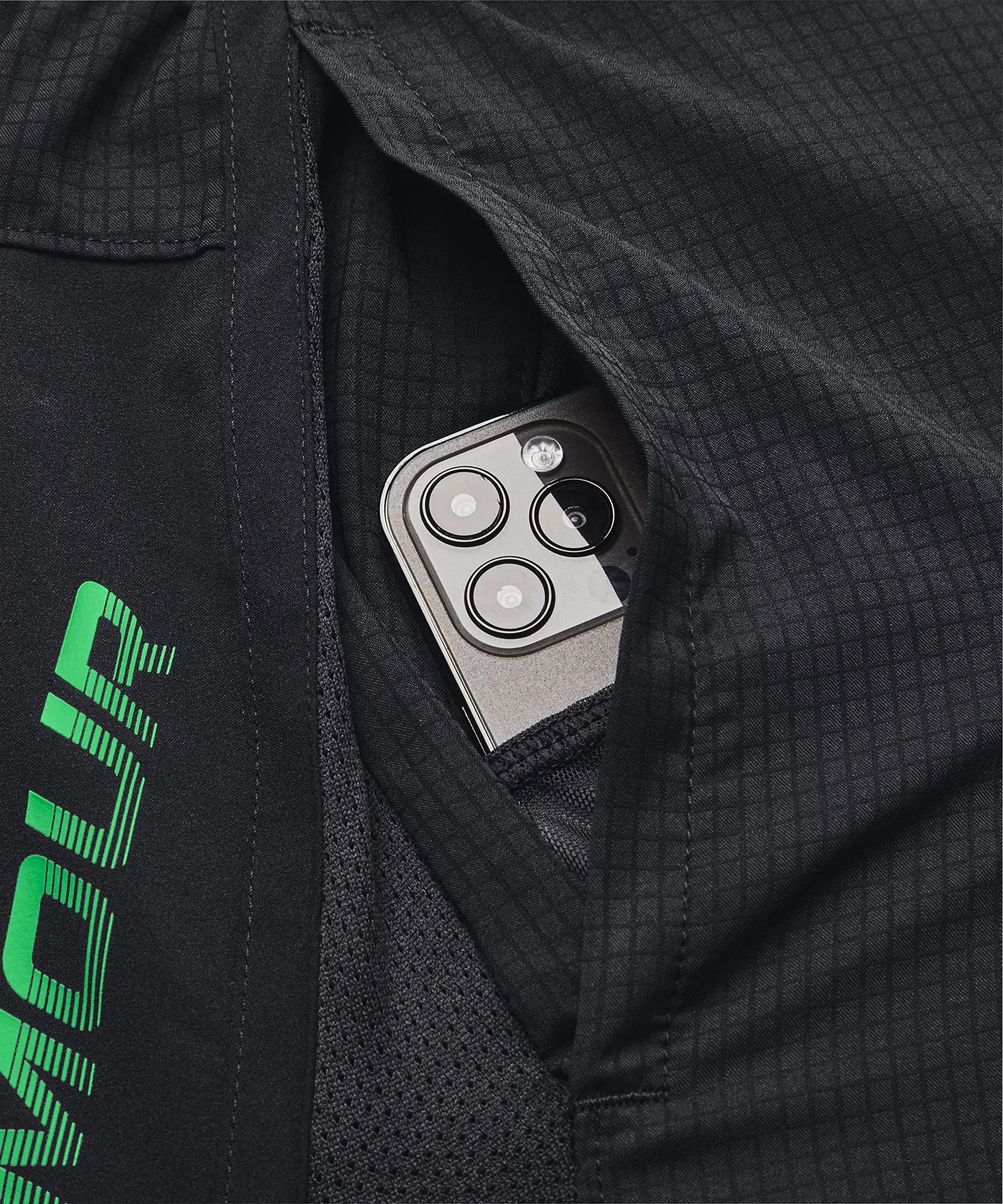 Bekleidung Under Armour Herren Under Armour Launch 7 Zoll Grafik Herren Laufshorts - Schwarz