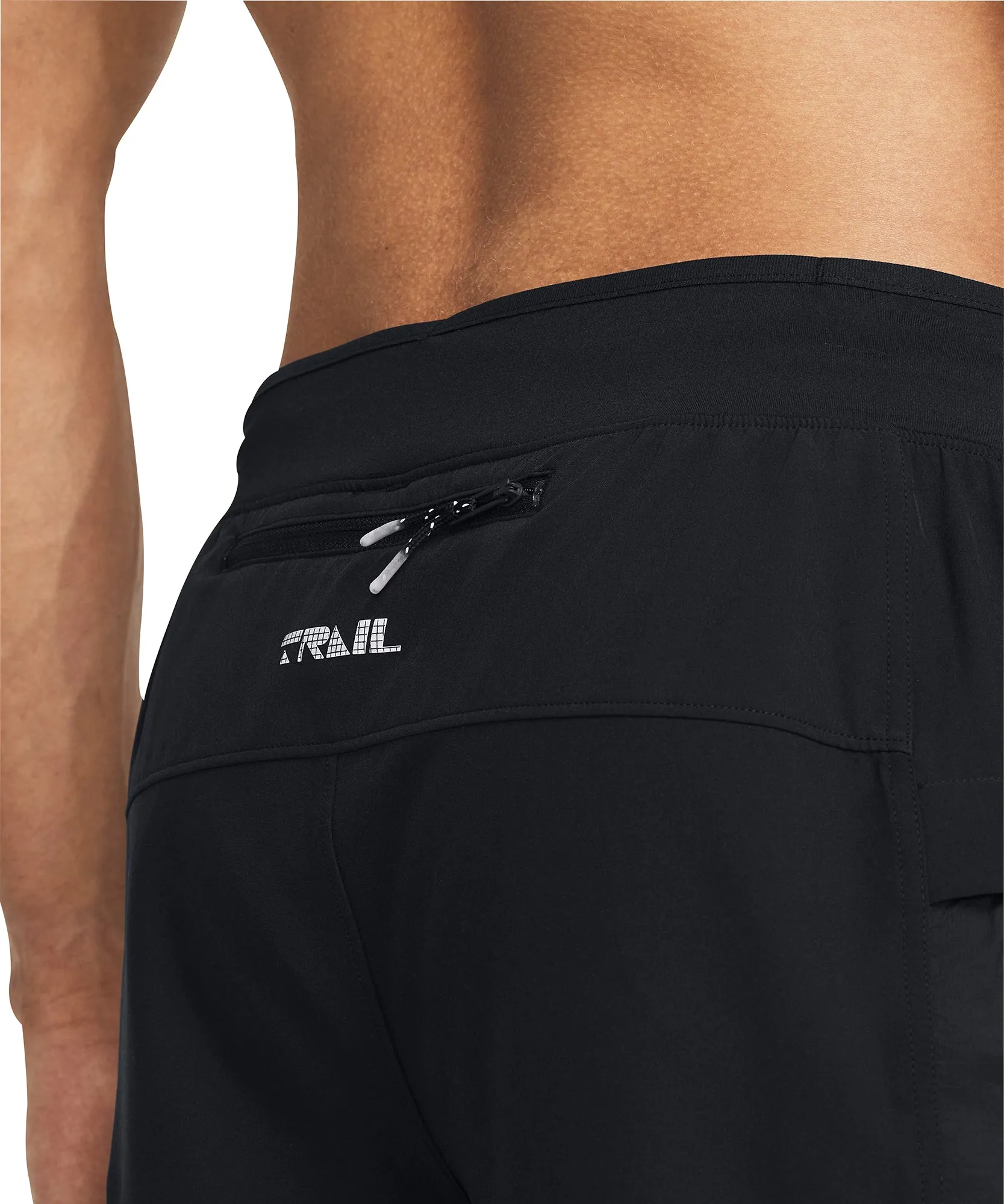 Bekleidung Under Armour Herren Under Armour Launch Trail 5 Zoll Laufshorts für Männer - Schwarz