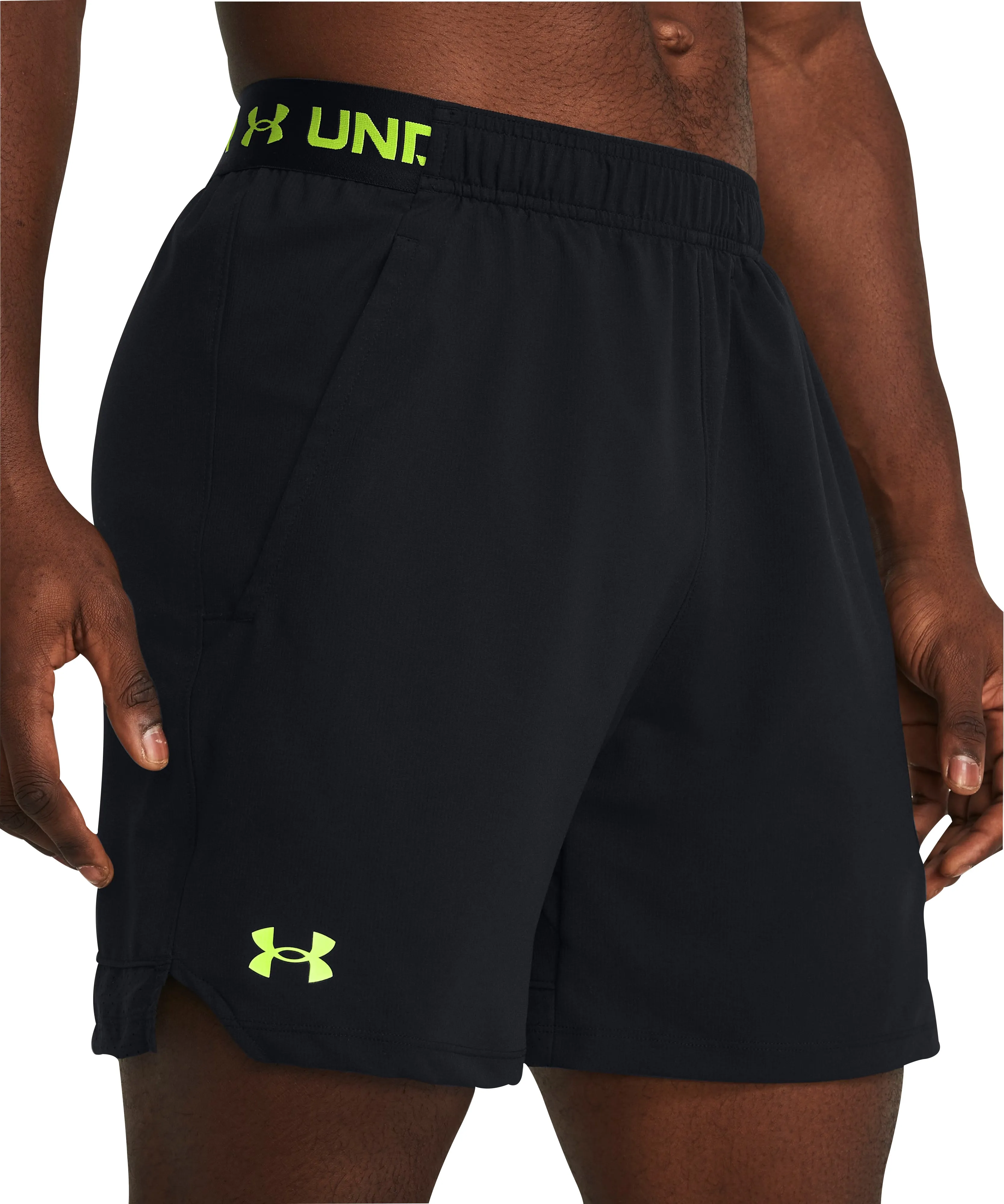 Bekleidung Under Armour Herren Under Armour Vanish Woven 6 Zoll Herren Trainingsshorts - Schwarz