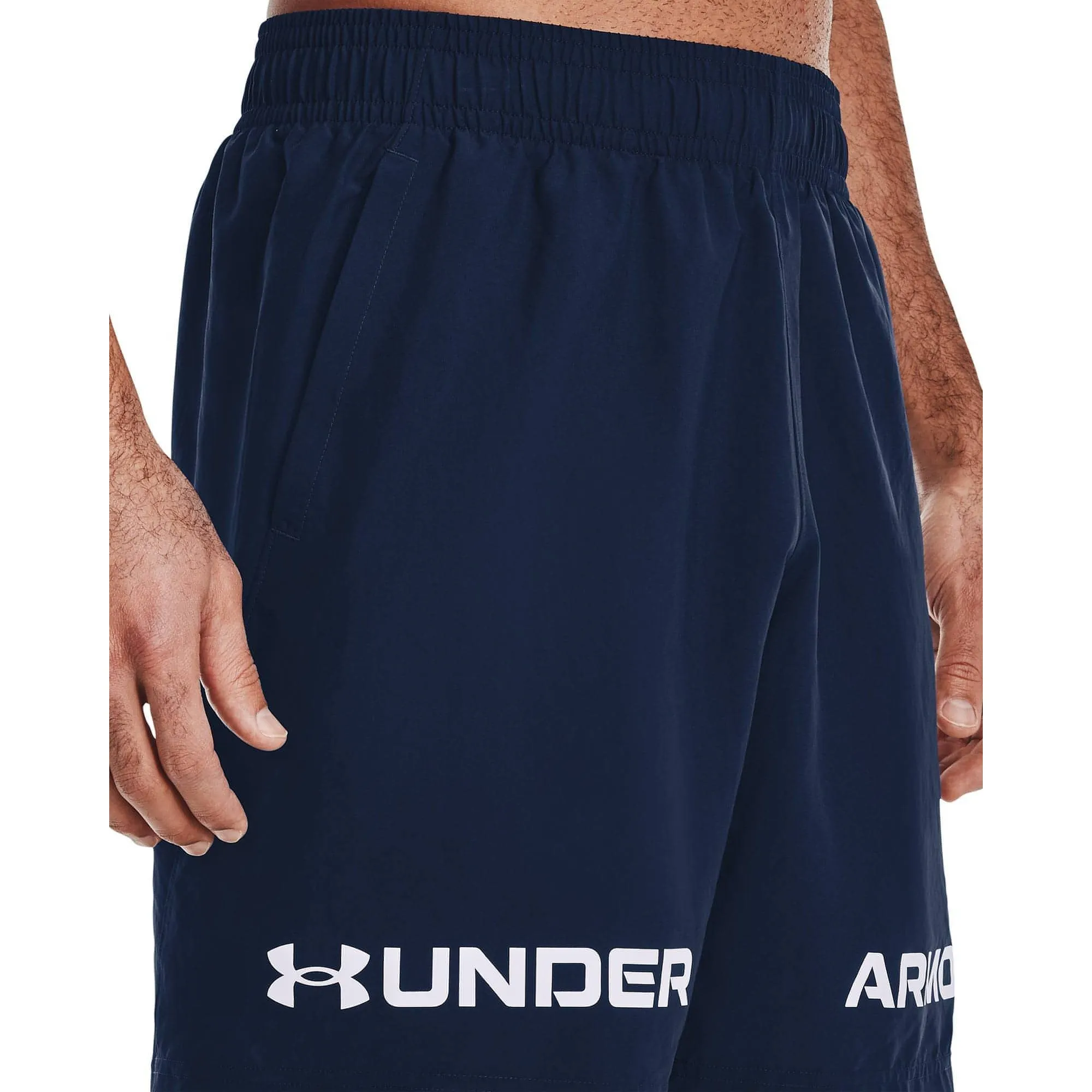 Bekleidung Under Armour Herren Under Armour Woven Graphic Wordmark Herren Trainingsshorts - Marineblau