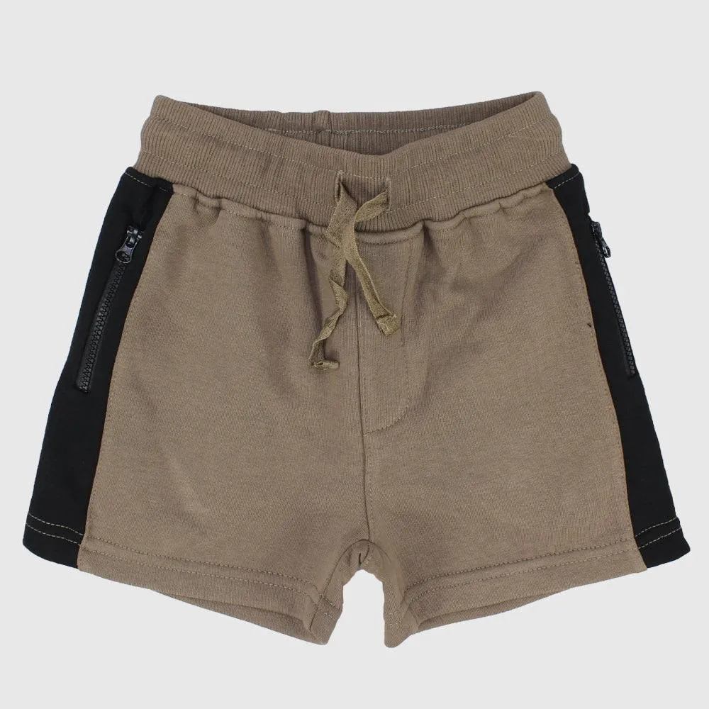 Kuschelige Kaffee-Shorts