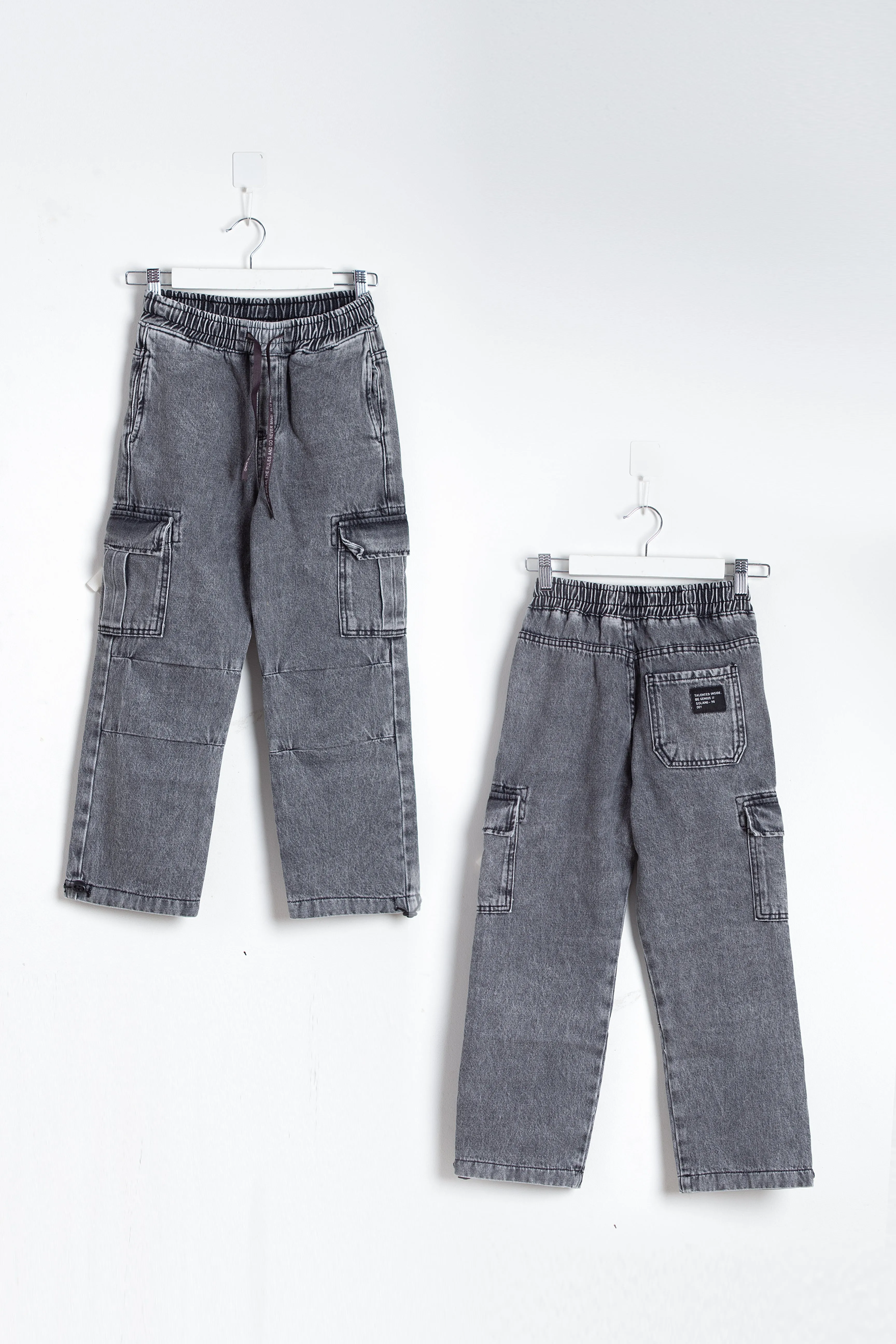 Bequeme Cargo-Jeans