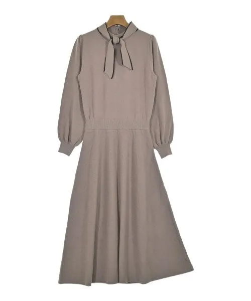 Couture Broschenkleider
