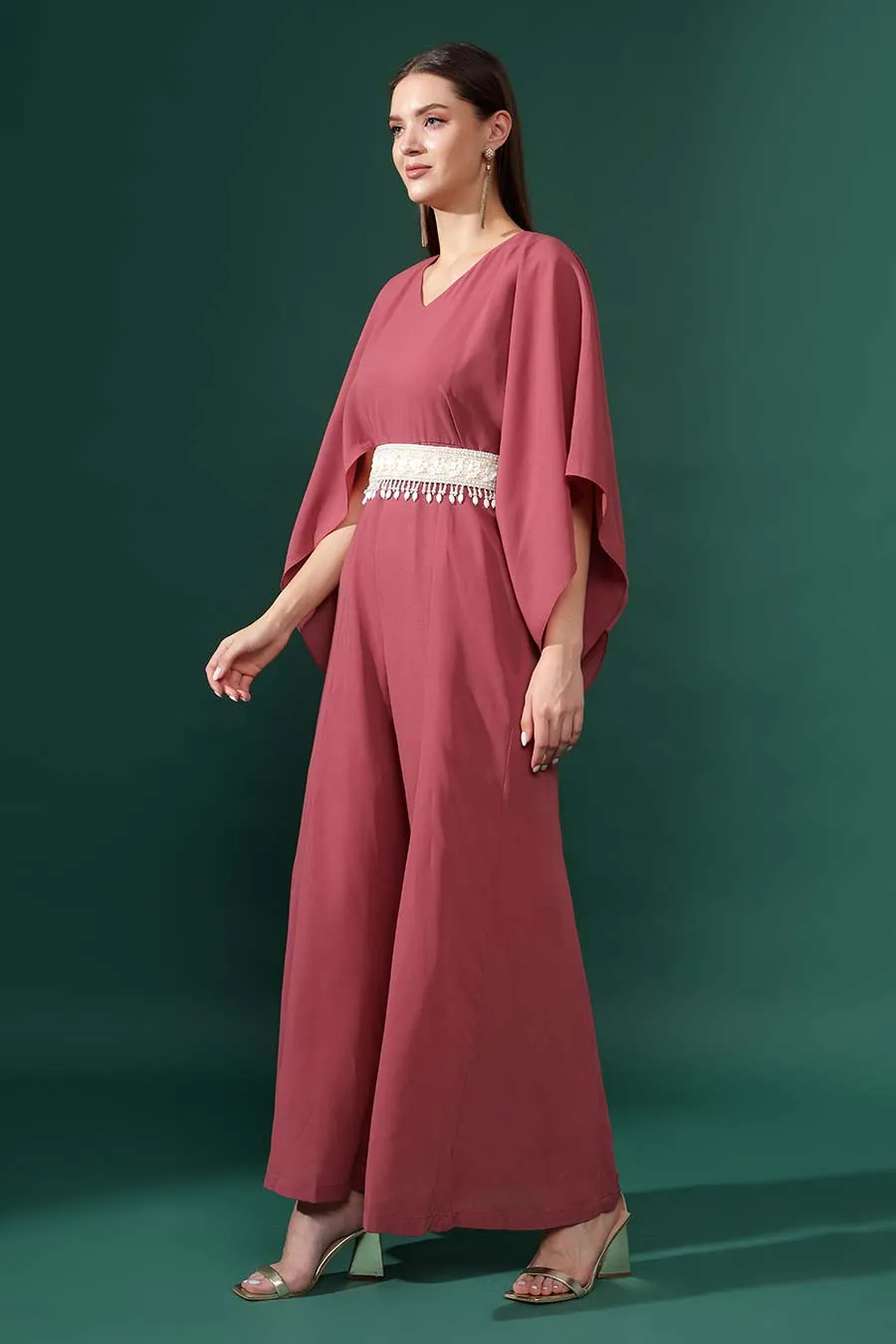 Cupcake-Pink Jumpsuit Mit Perlenbesetztem Gürtel