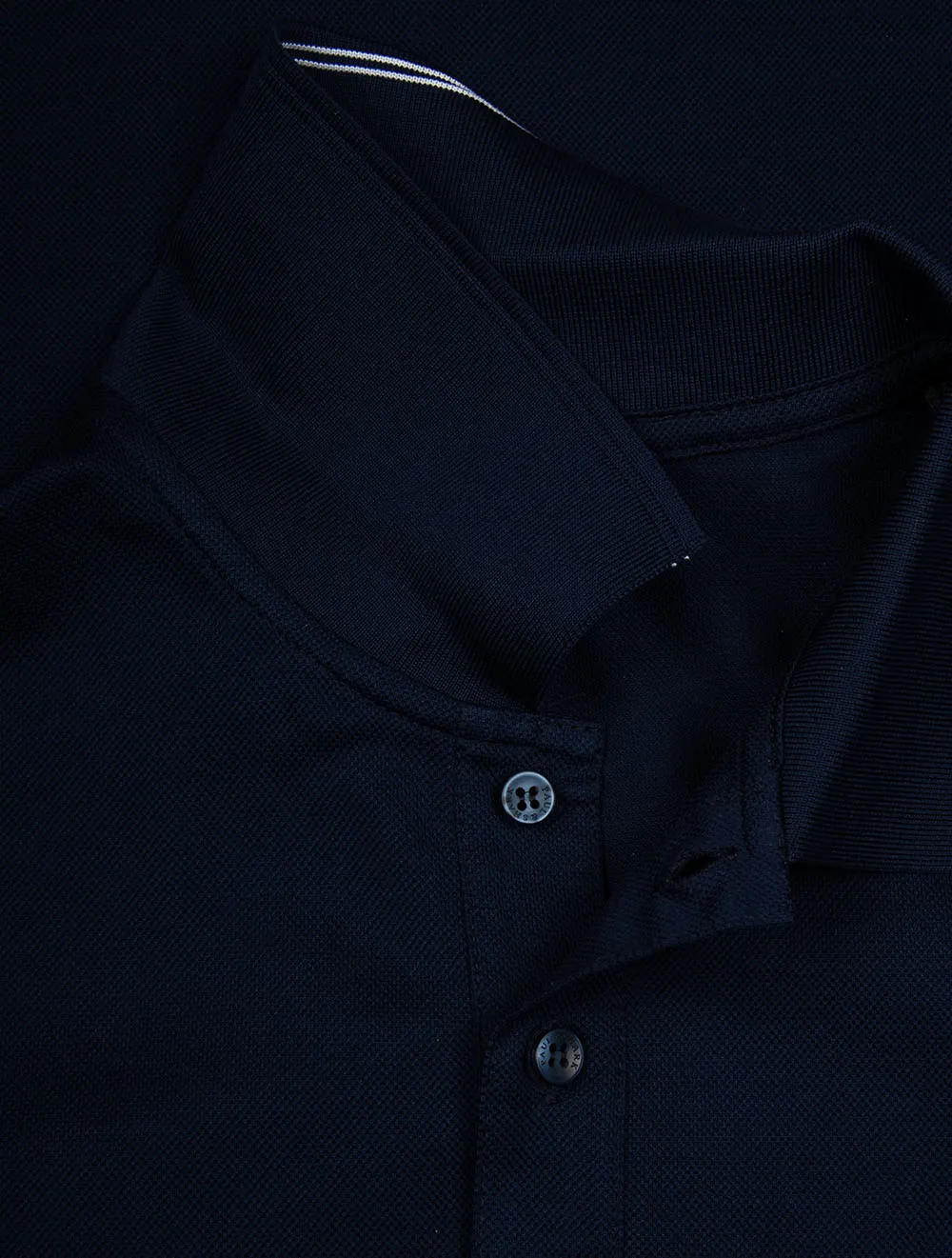 Doppelt gepiktes gestricktes Baumwoll-Polohemd Marineblau