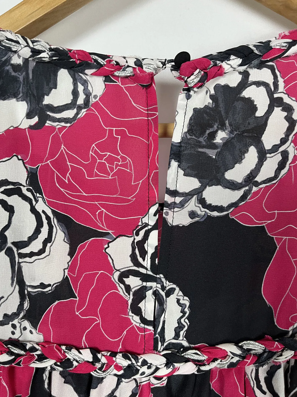 Dyvna Größe 14 Rosa & Grau Blumenkleid NWT