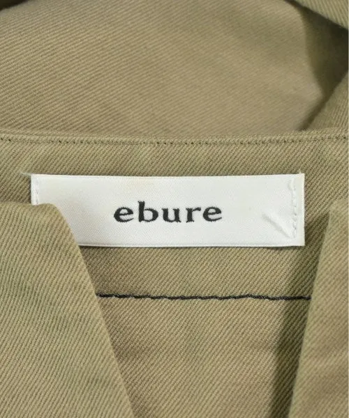 Ebure Kleider