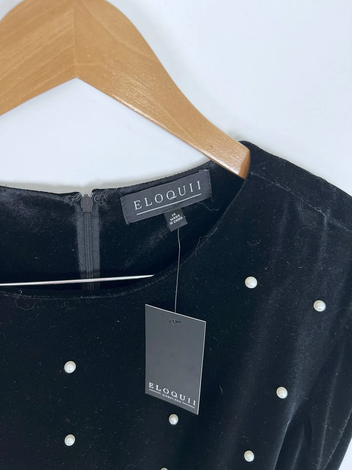 eloquii Größe 18 Schwarze Perlen Kleid NWT