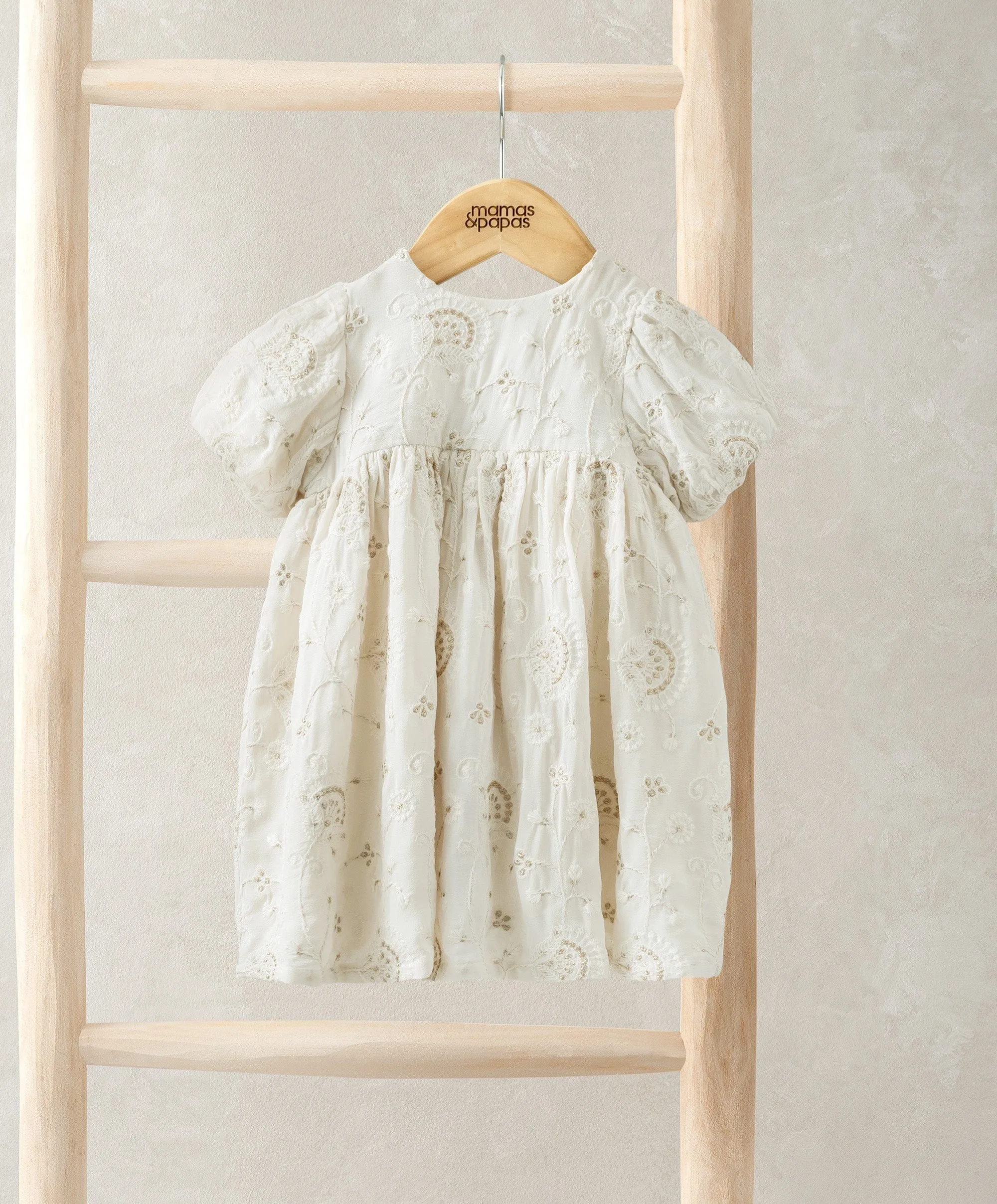 Besticktes Puff-Ärmel-Kurzarmkleid