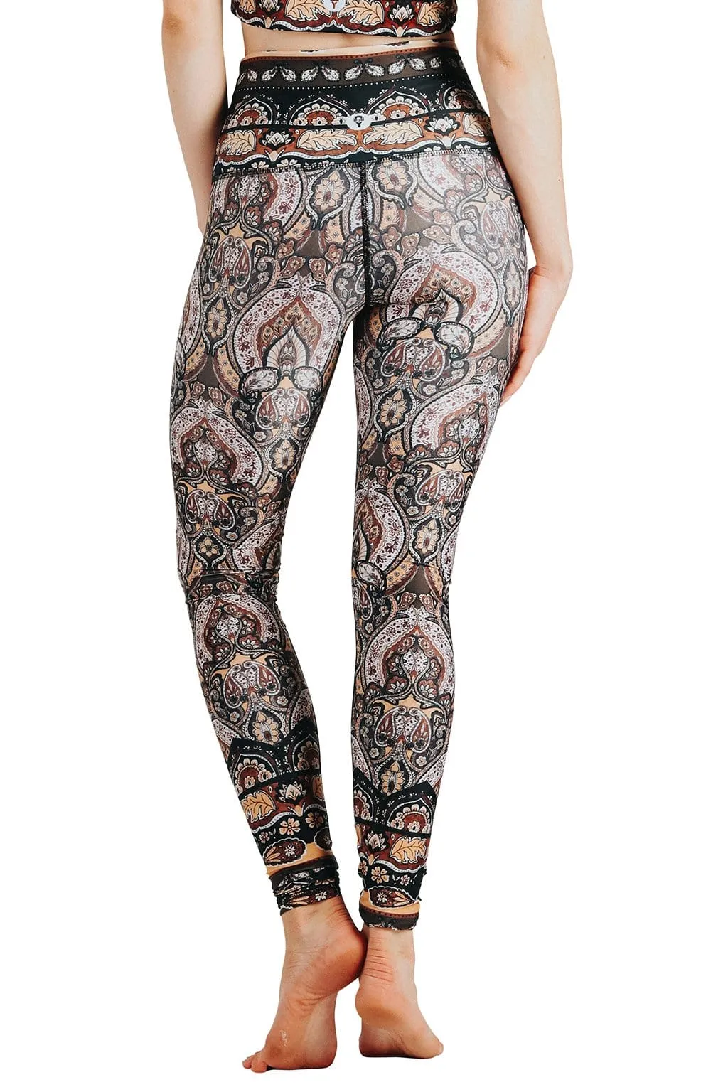 Espresso Yourself Bedruckte Yoga-Leggings von Yoga Democracy