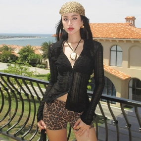 Everley Mesh V-Neck Leopard Set