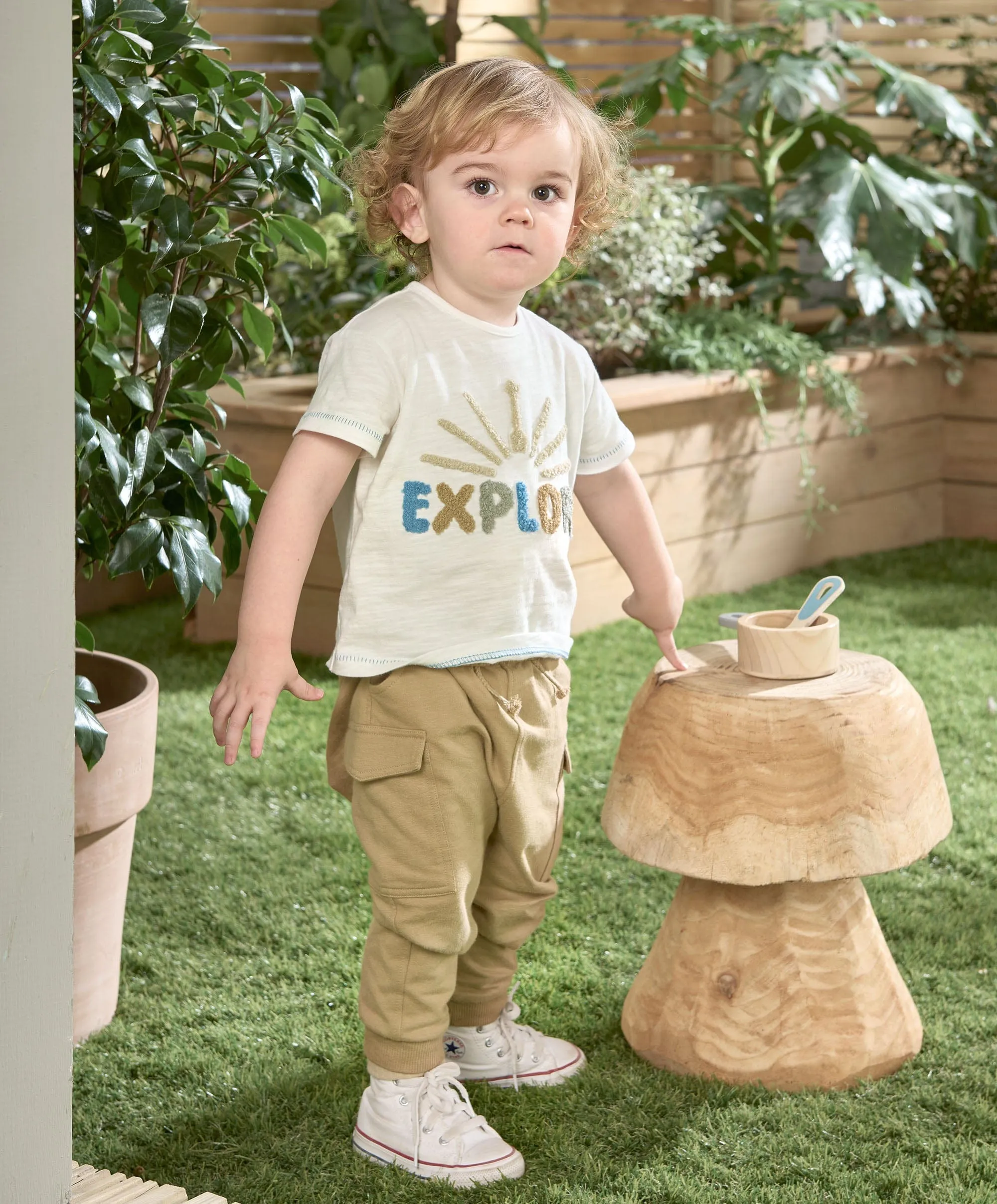 Explore T-Shirt - Weiß Babykids Mamas & Papas