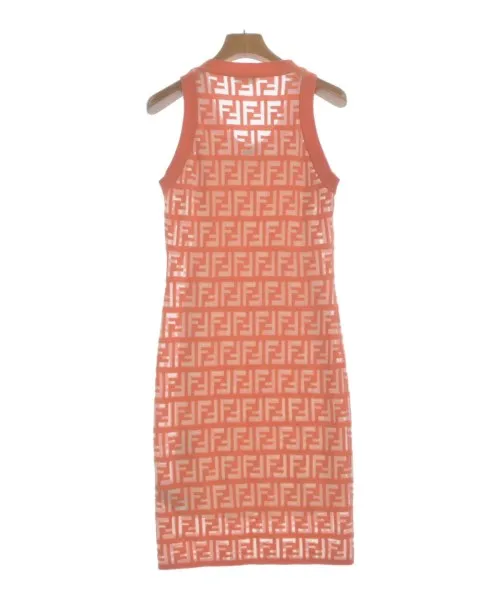 FENDI Kleider