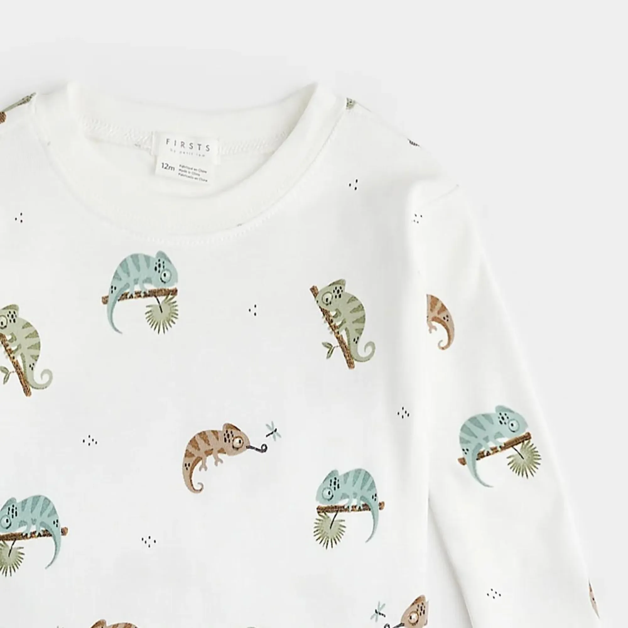 FIRSTS Chamäleon-Druck auf Off-White Baby-Pyjama-Set