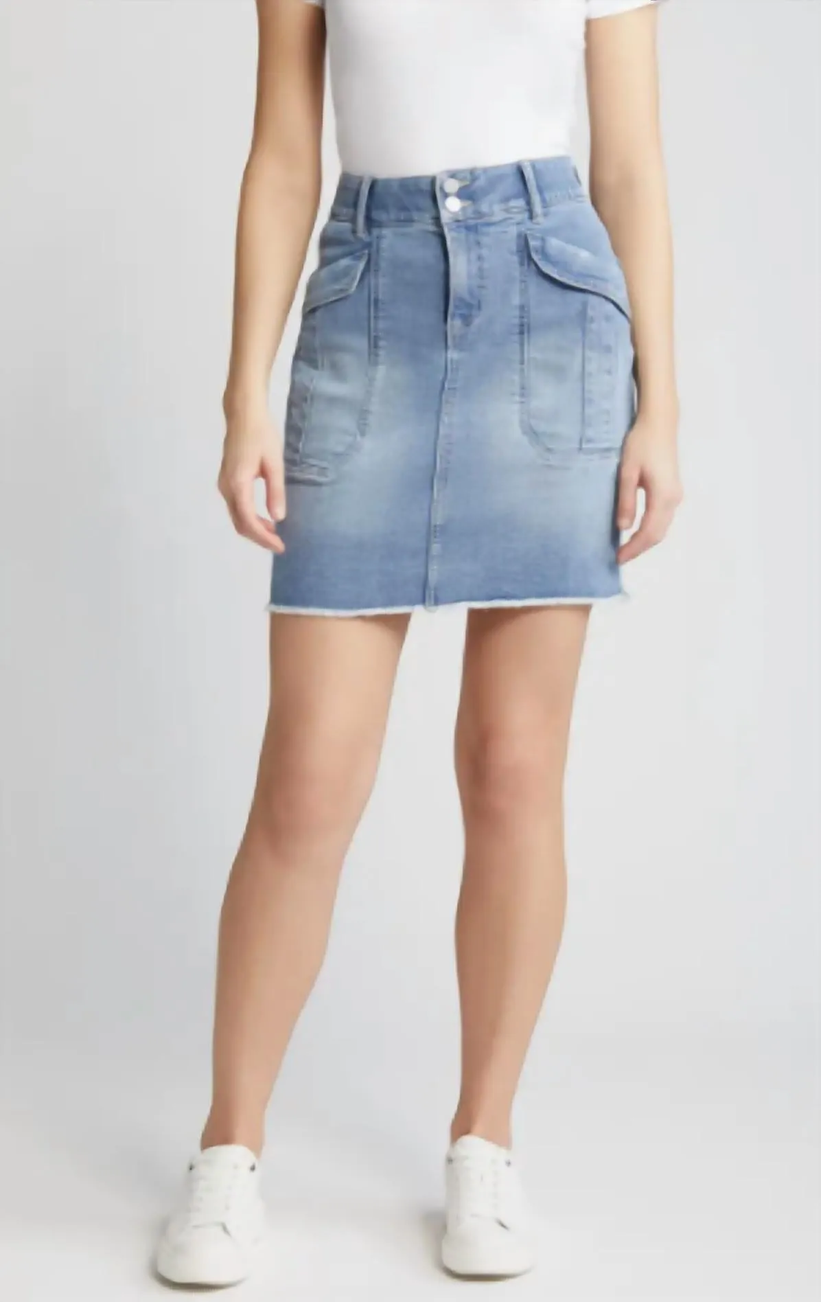 Fray Hem Denim Rock In Blau