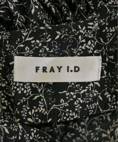 FRAY I.D Kleider