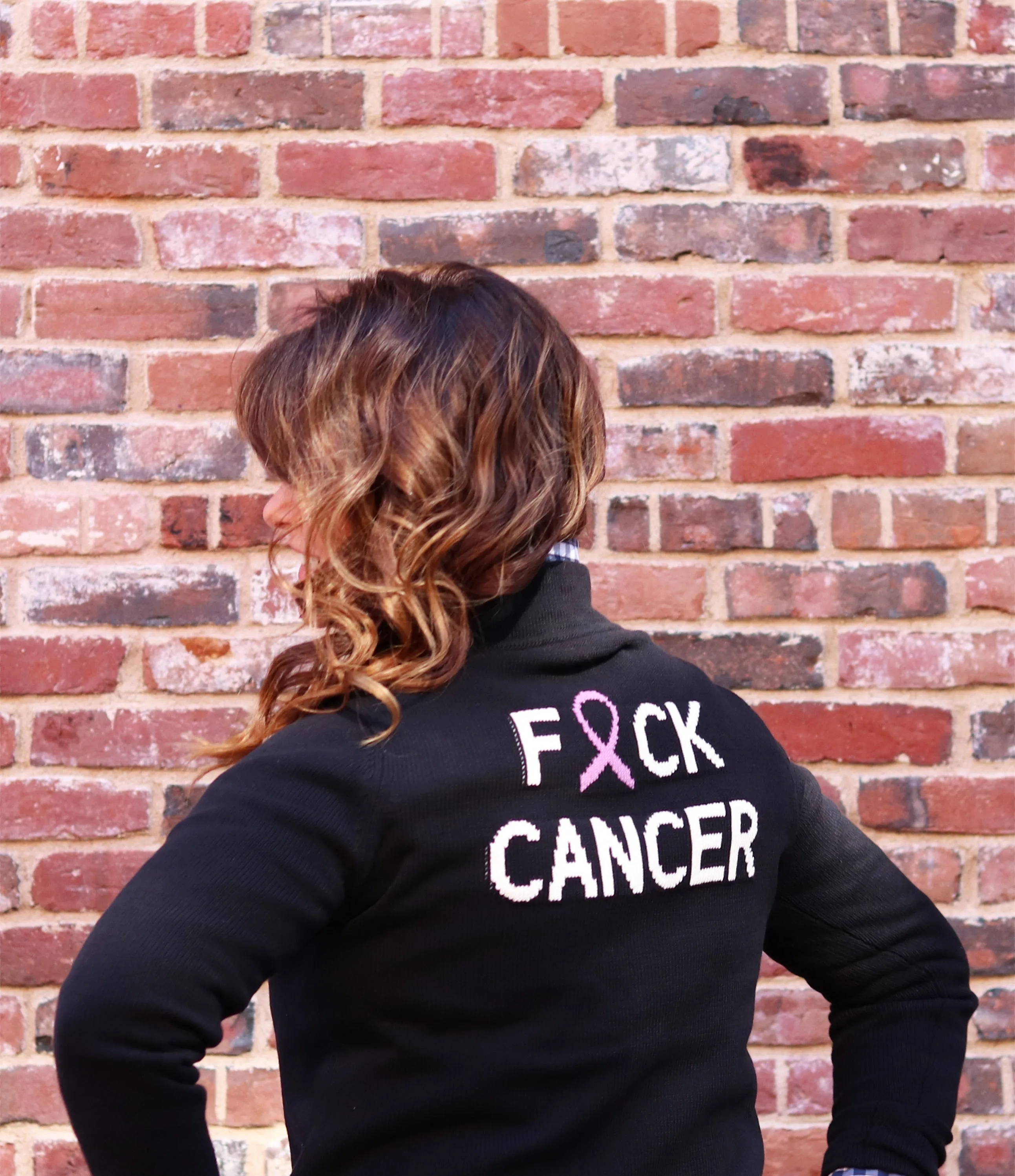 Fuck Cancer Reißverschluss - 25% jedes Verkaufs gehen an Runway For Recovery
