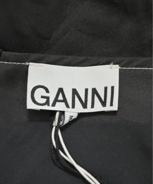 Ganni Kleider