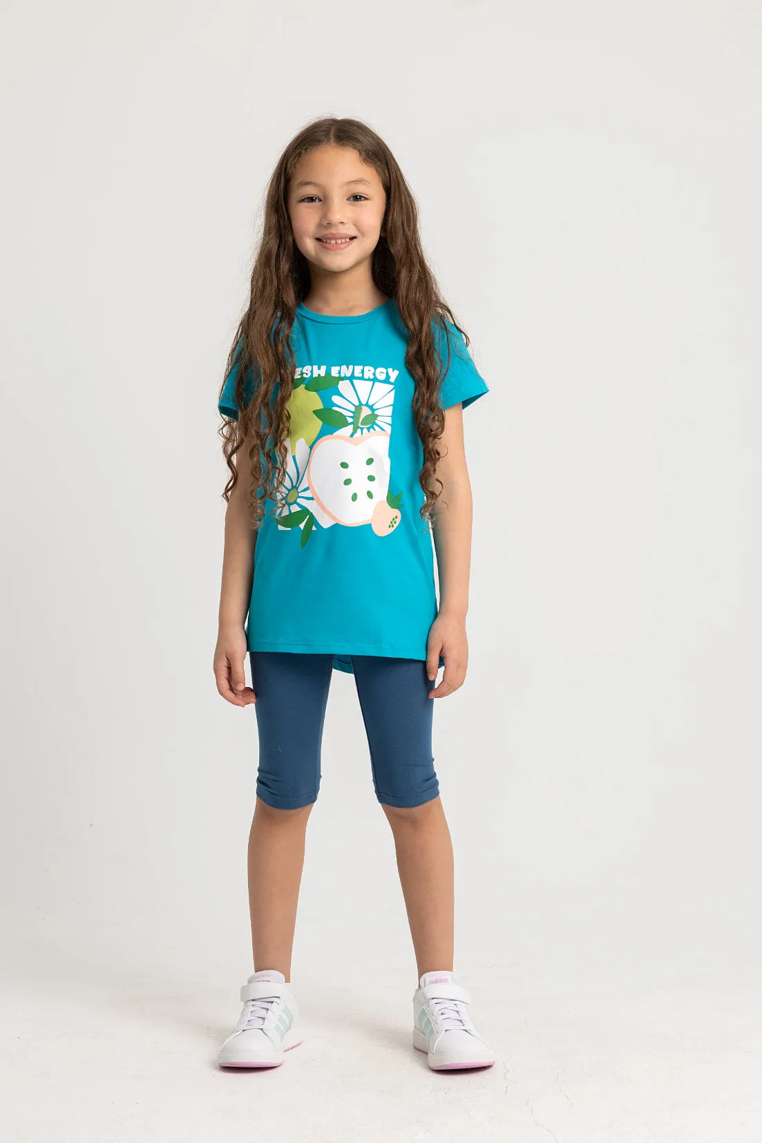 Mädchen Baumwoll-Pyjama-Set – Türkis mit Frische-Energie-Print