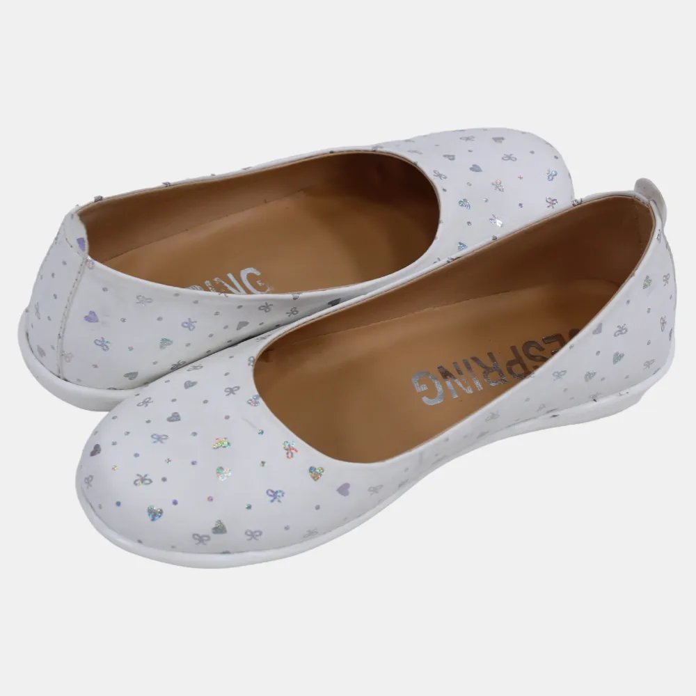 Lederschuhe für Mädchen – Niedliche Details