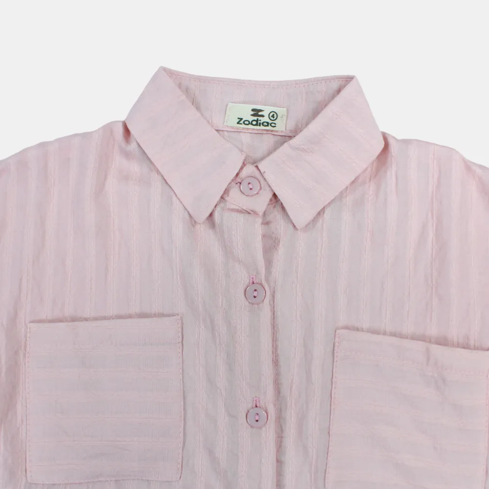 Mädcheneinfache Bluse