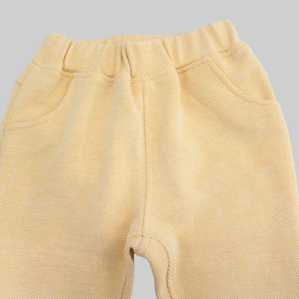 Einfache bequeme Hose für Mädchen